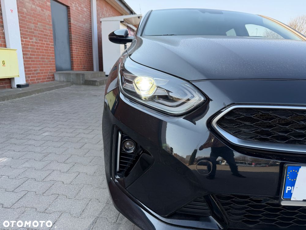 Kia ProCeed 1.5 T-GDI GT Line - 4