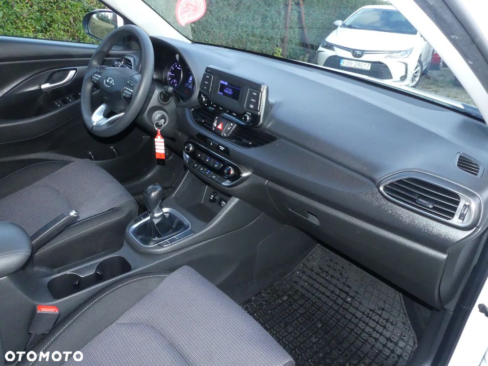 Hyundai i30 - 34