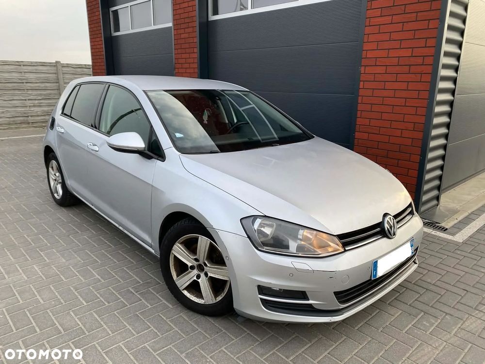 Volkswagen Golf 1.6 TDI BlueMotion Technology DSG Comfortline - 21