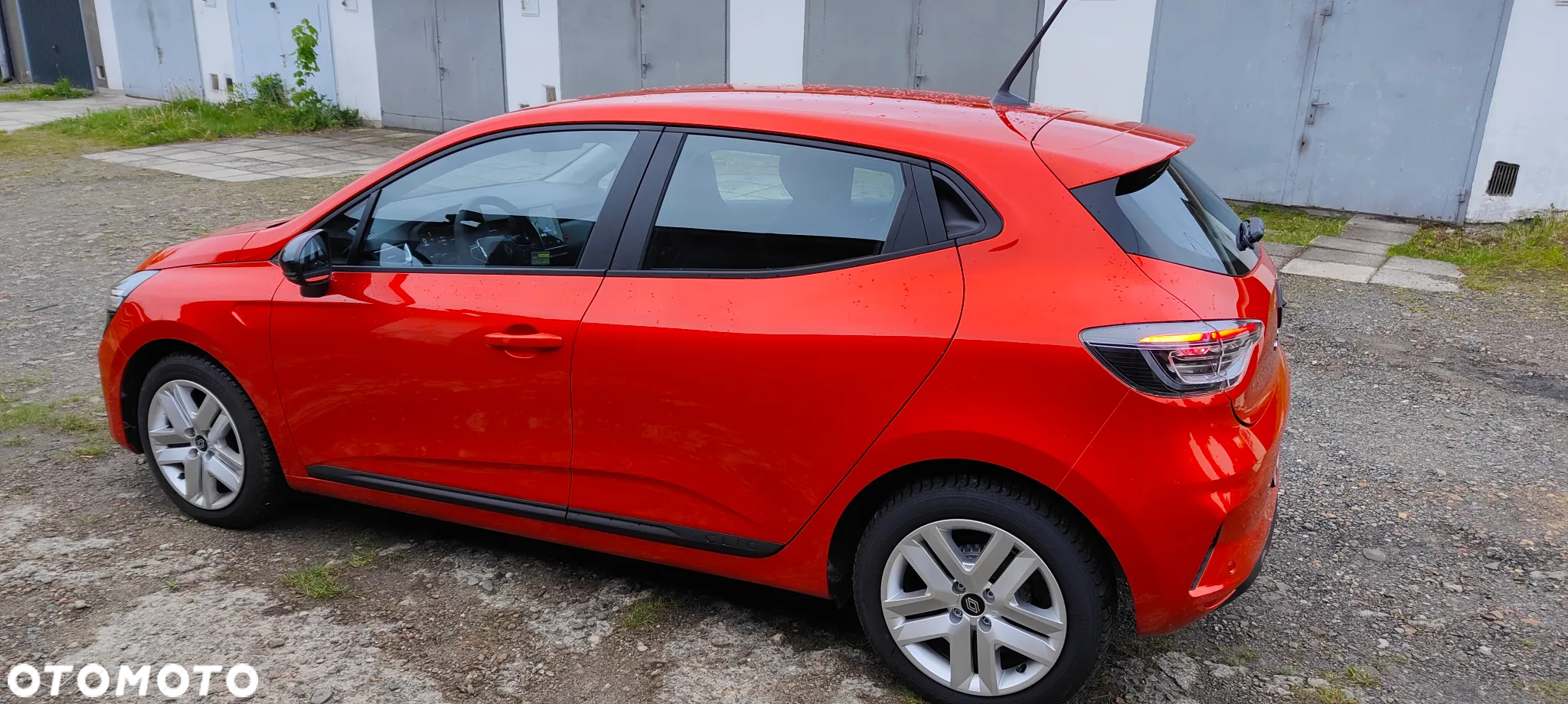 Renault Clio 1.0 TCe Evolution X-Tronic - 10