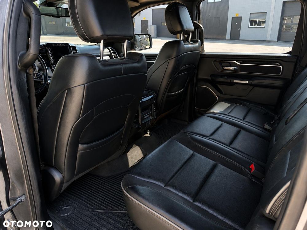 Dodge RAM 5.7 4x4 - 6