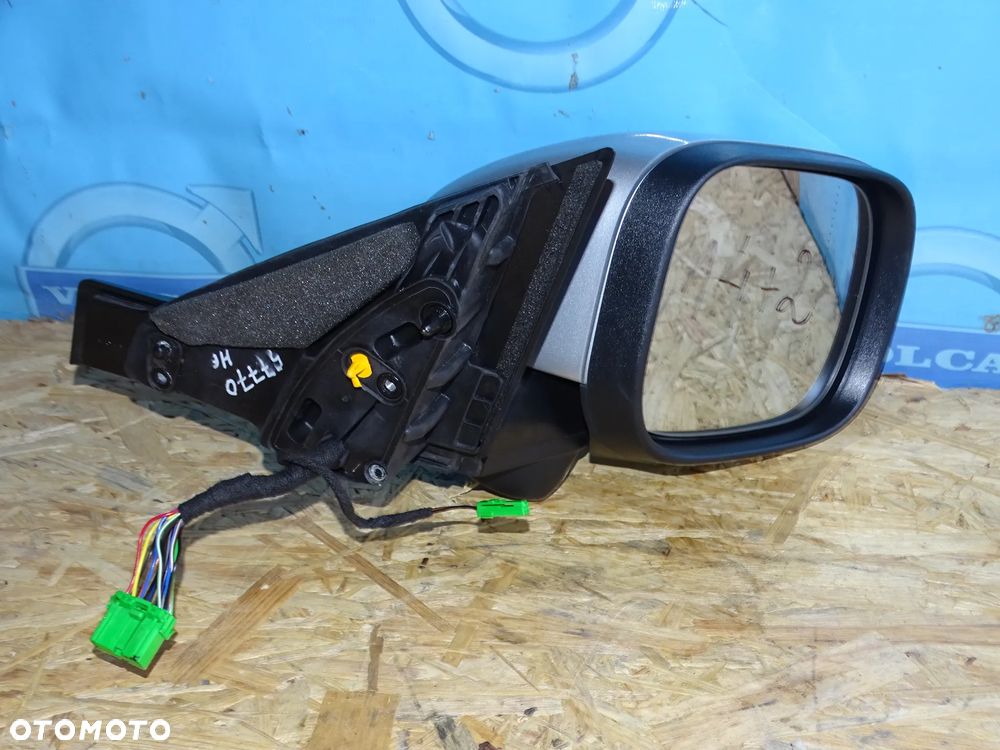 LUSTERKO PRAWE VOLVO XC70 2007-2016 EURO 16-PIN - 3