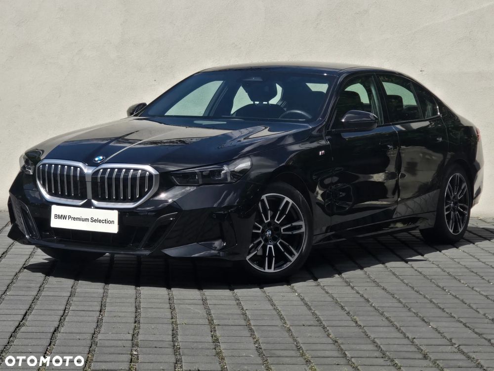 BMW Seria 5 520d xDrive mHEV M Sport - 3