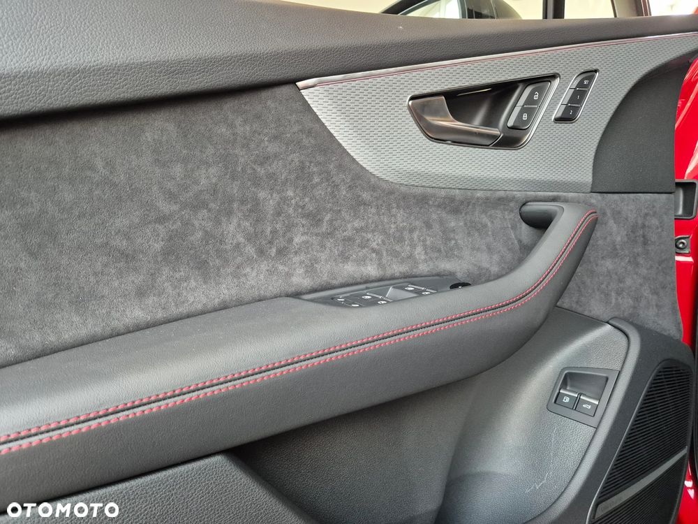 Audi Q7 TFSI e PHEV 290 kW Quattro S Line Tiptr - 21