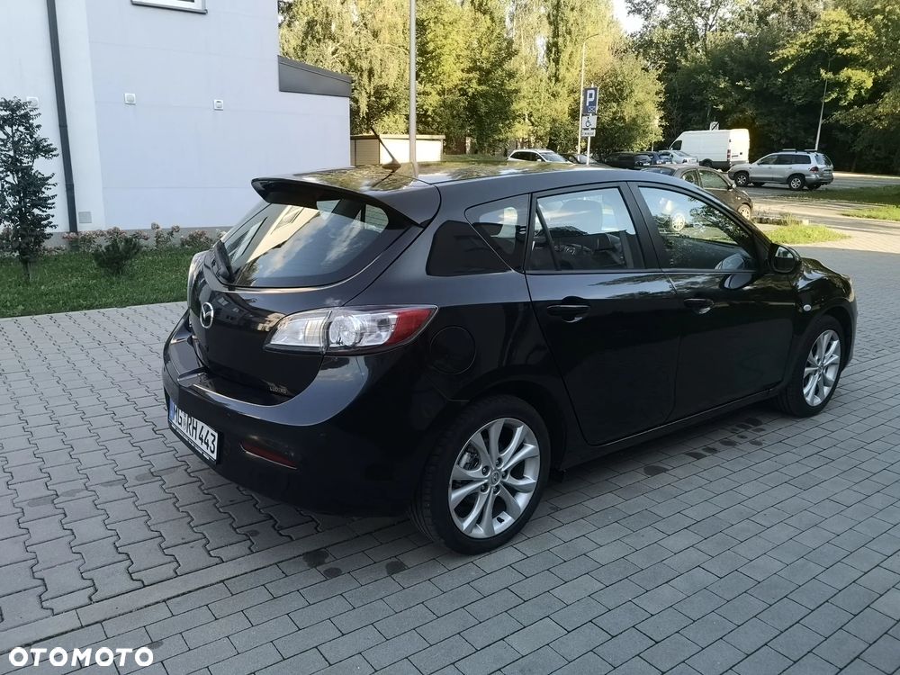 Mazda 3 1.6 Exclusive + - 10