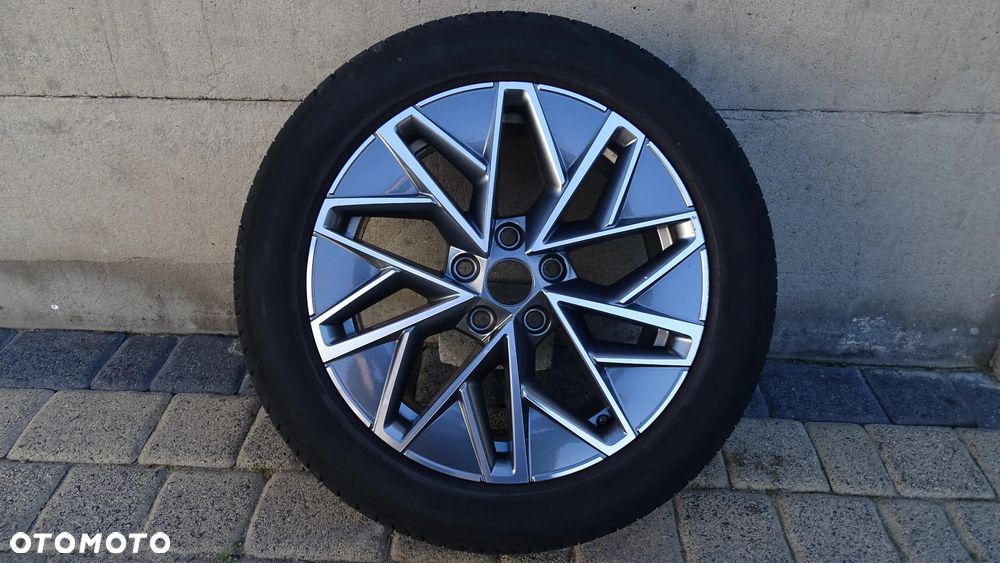 SKODA OCTAVIA IV 5E3 7Jx17H2 ET46 5X112 - felga - 1