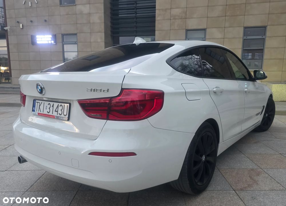 BMW Seria 3 320d - 4
