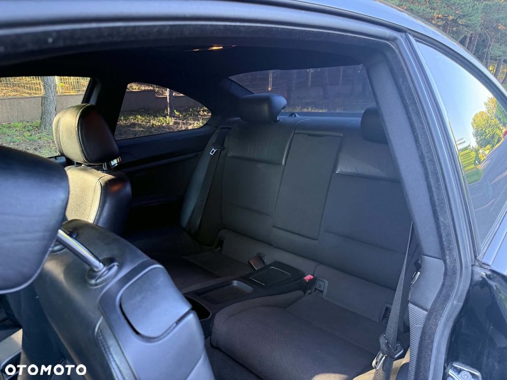 BMW Seria 3 320d DPF - 6