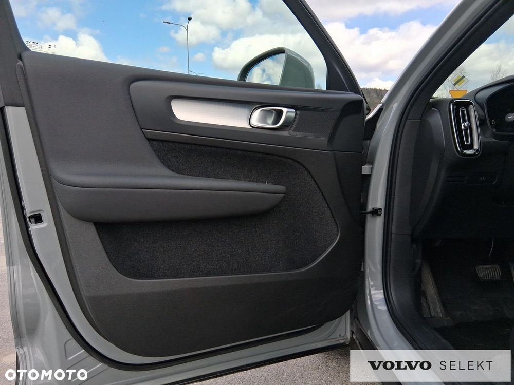 Volvo XC 40 - 20