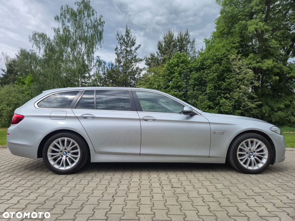 BMW Seria 5 525d xDrive Sport-Aut - 6