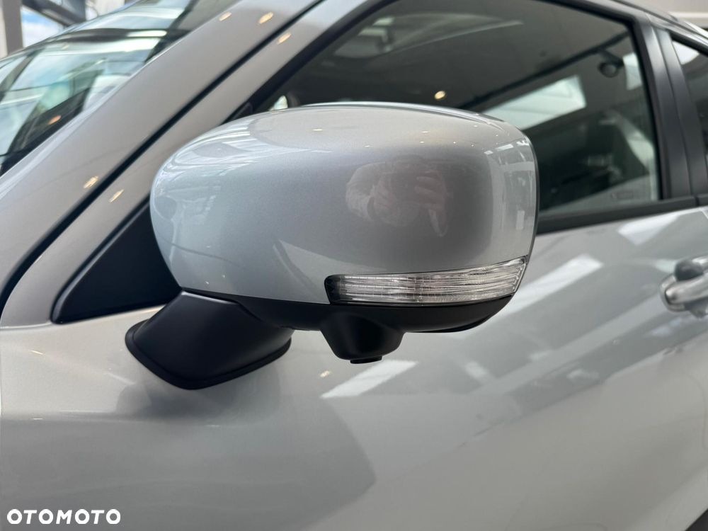 Suzuki e VITARA - 10