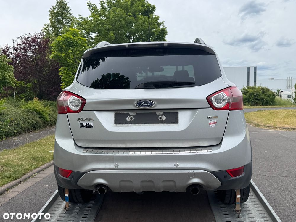 Ford Kuga 2.0 TDCi 4x4 Titanium - 10