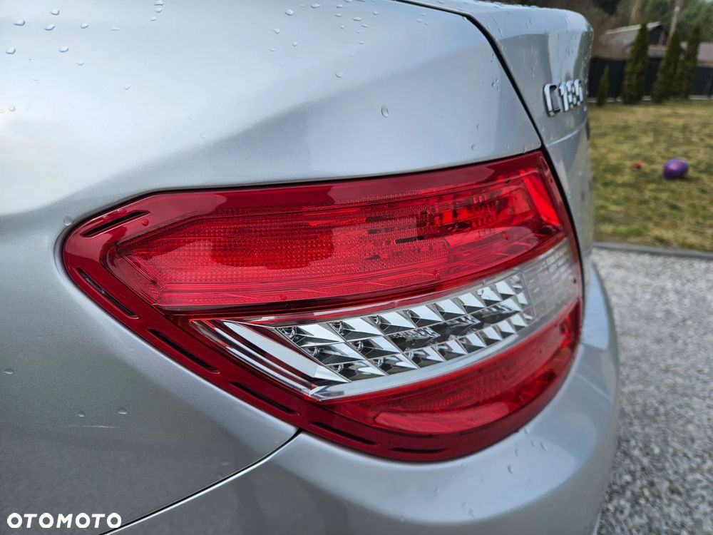 Mercedes-Benz Klasa C 180 K BlueEff Elegance - 16