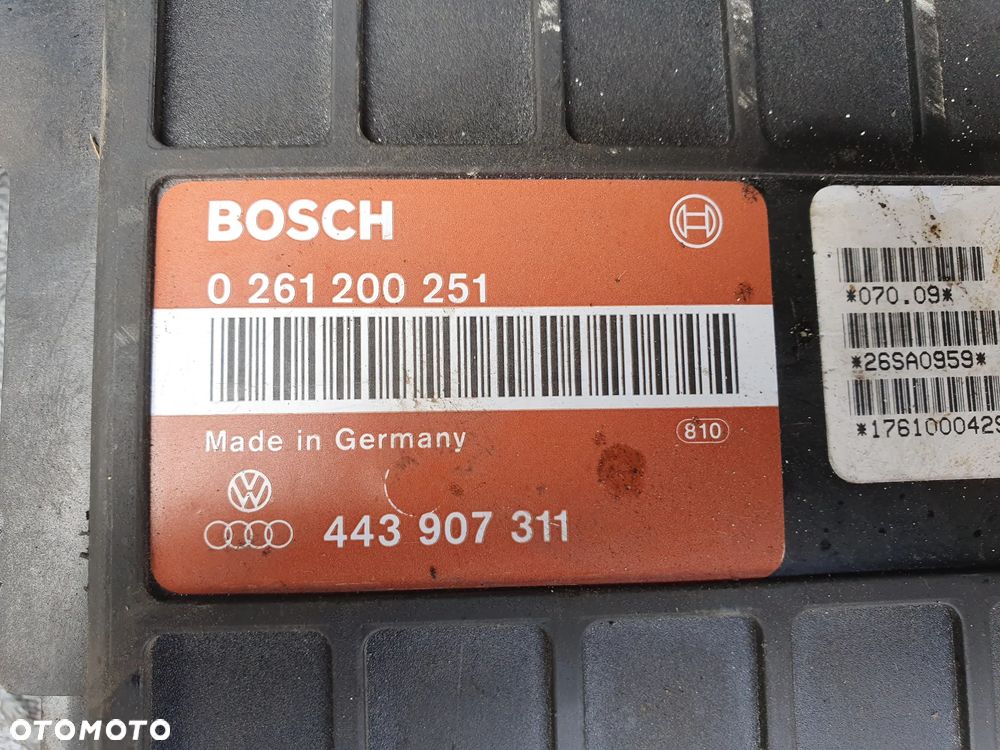 KOMPUTER STEROWNIK SILNIKA AUDI 80 B3 B4 0261200251 443907311 - 2