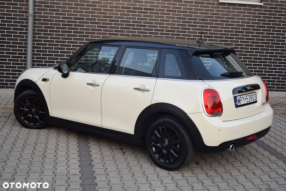 MINI Cooper 60 Years Chili - 5