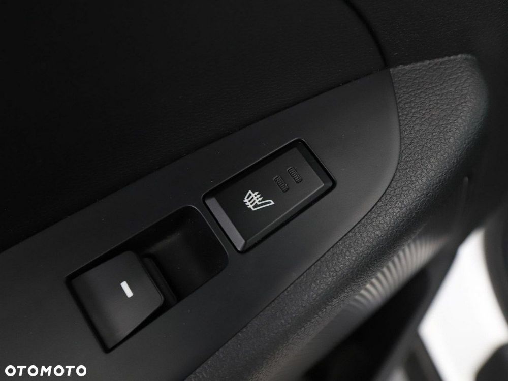 Hyundai Tucson 1.7 CRDI BlueDrive Style 2WD - 38