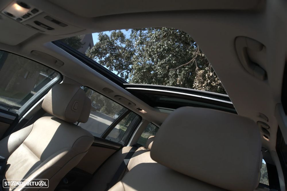 BMW 520 d Touring - 38