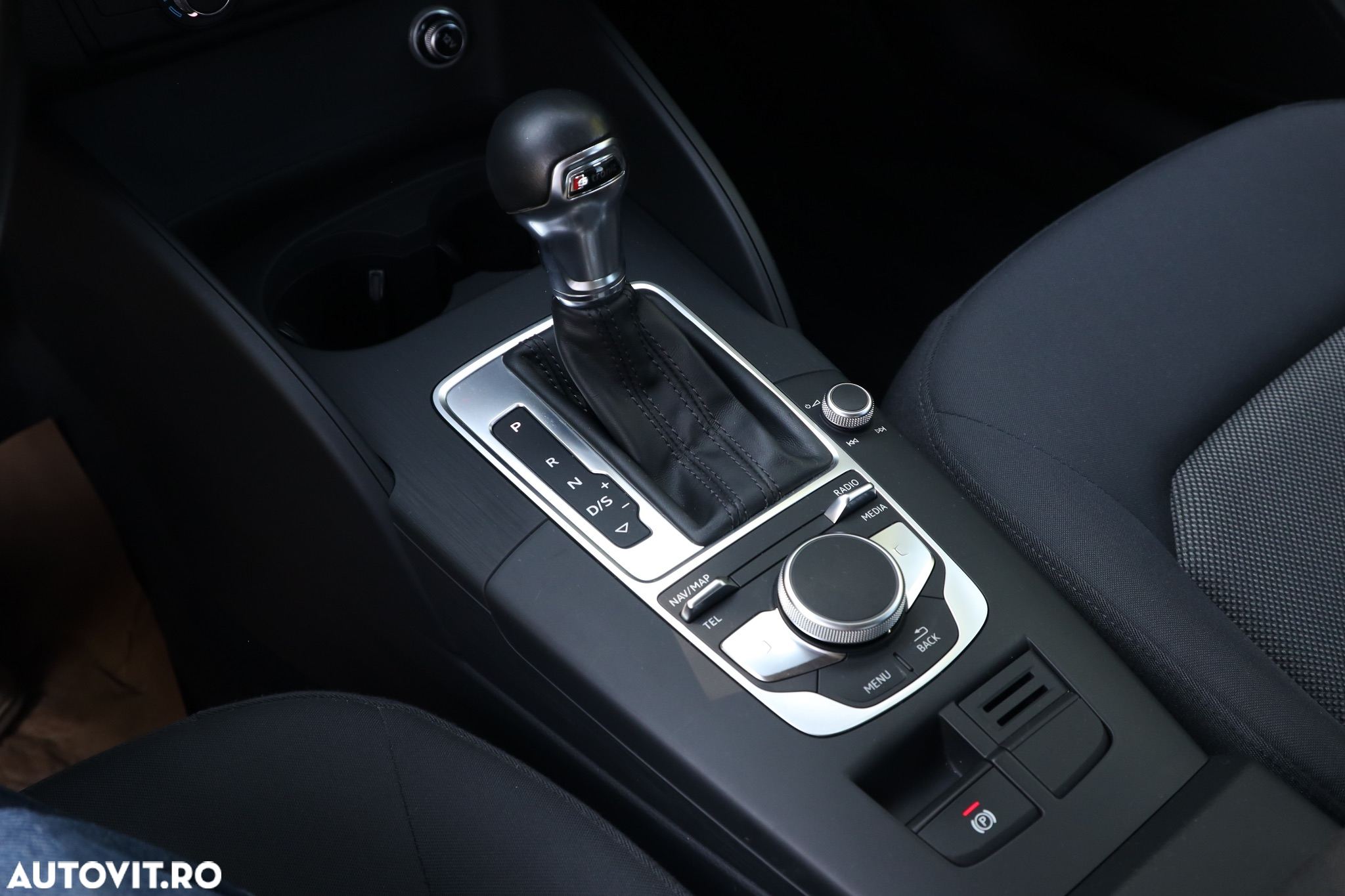 Audi A3 2.0 TDI Sportback (clean diesel) quattro S tronic Attraction - 15