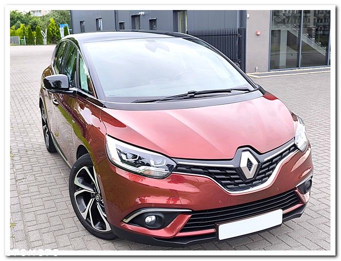 Renault Scenic ENERGY TCe 130 BOSE EDITION - 11