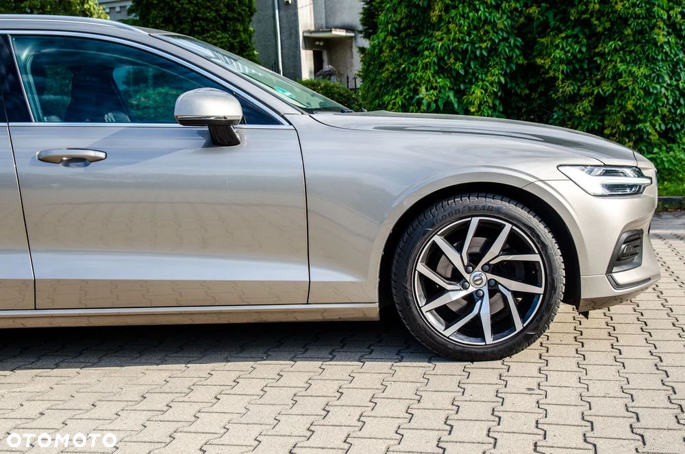 Volvo V60 T4 Geartronic Momentum Pro - 10