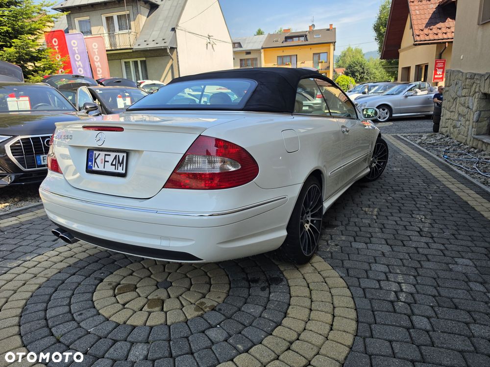 Mercedes-Benz CLK - 13