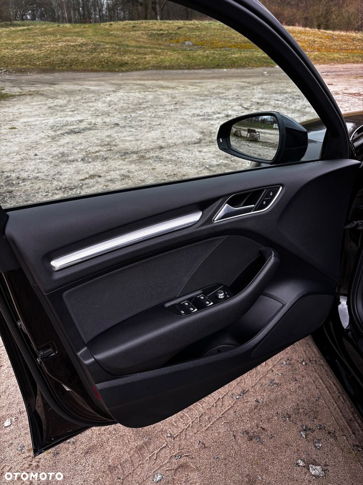 Audi A3 Limousine 40 TFSI Quattro S tronic - 23