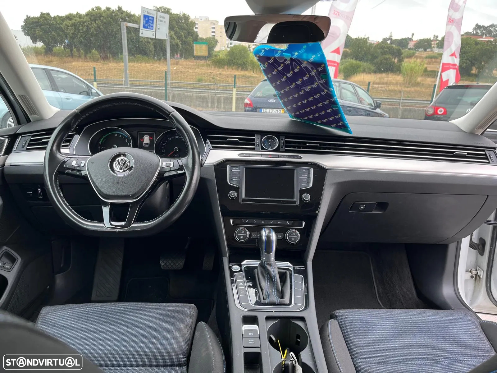 VW Passat 1.4 TSI Plug-In-Hybrid DSG GTE - 11