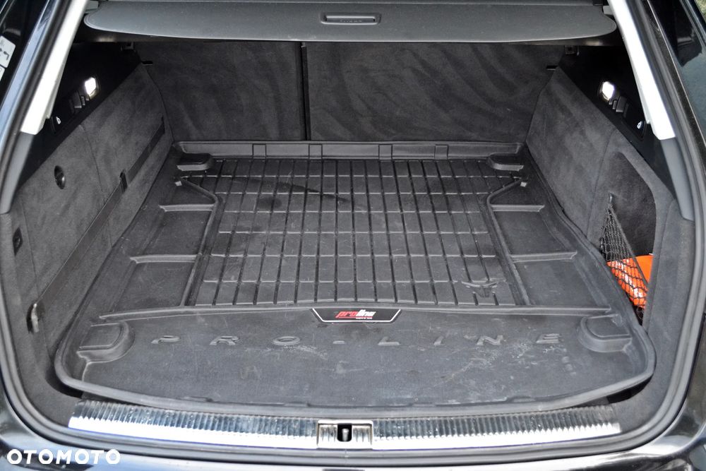 Audi A6 Avant - 29