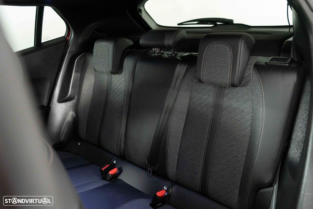 Peugeot 2008 1.2 PureTech Allure Pack - 10