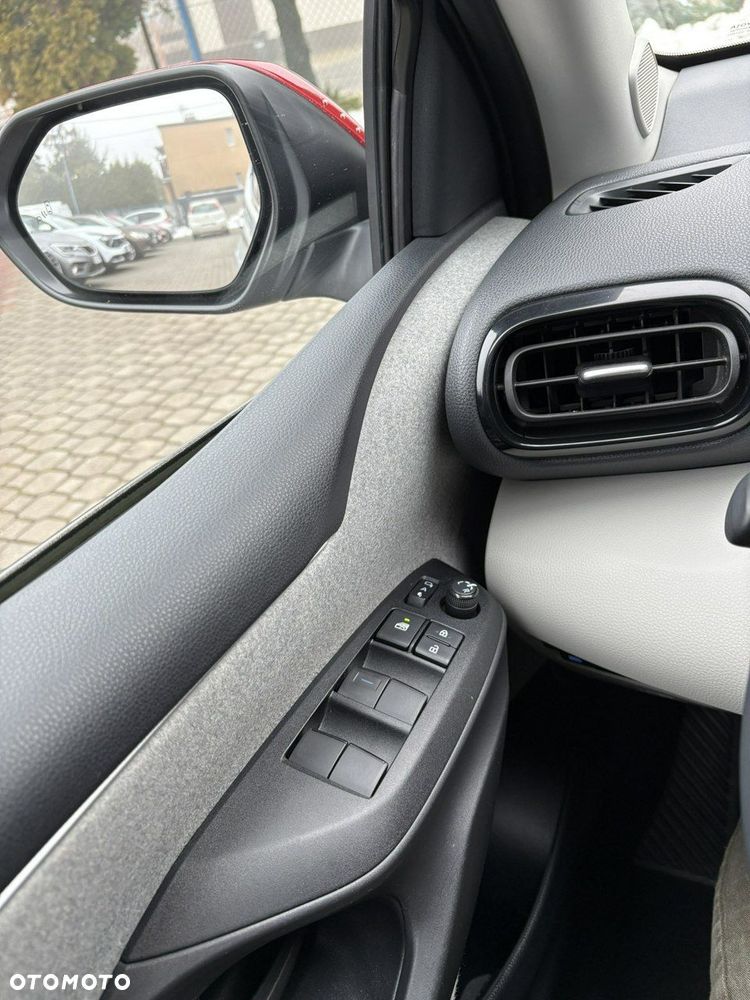 Toyota Yaris - 28