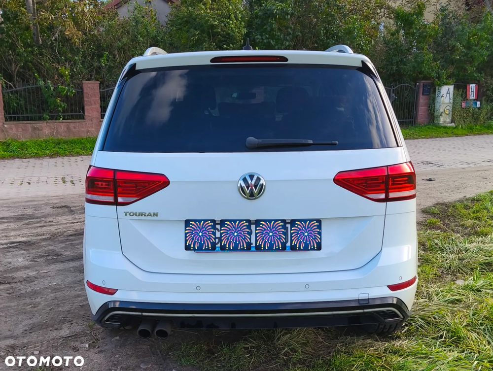 Volkswagen Touran - 2