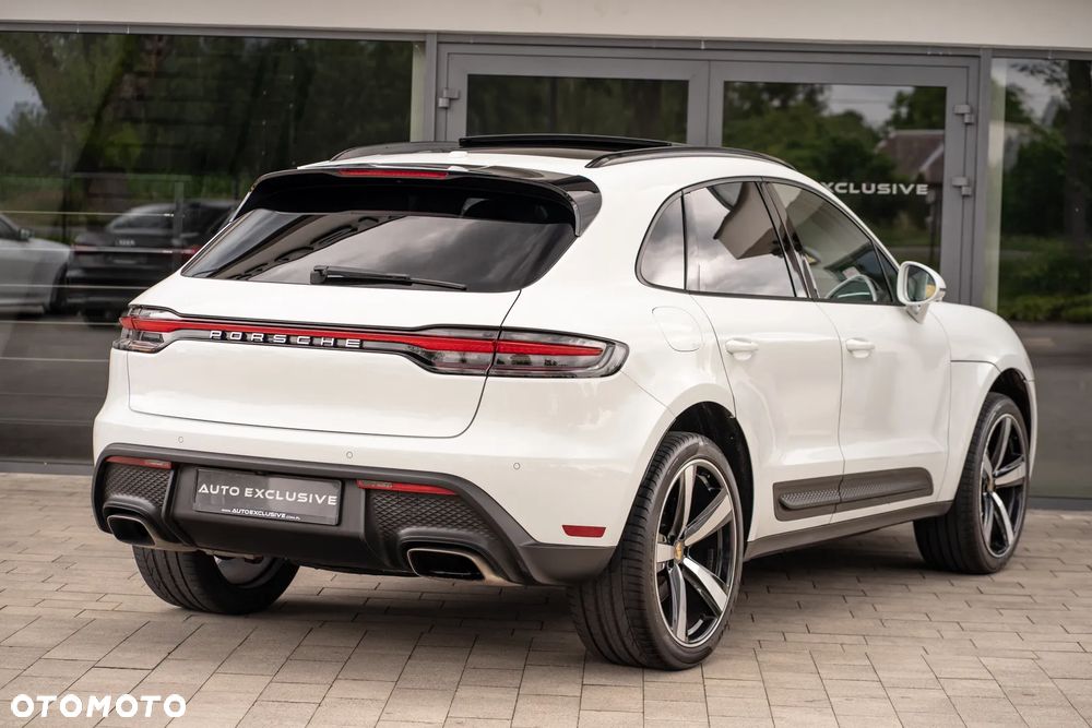 Porsche Macan T - 24