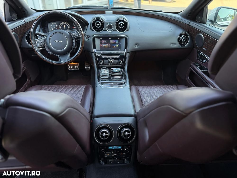 Jaguar XJ 30d Premium Luxury - 7