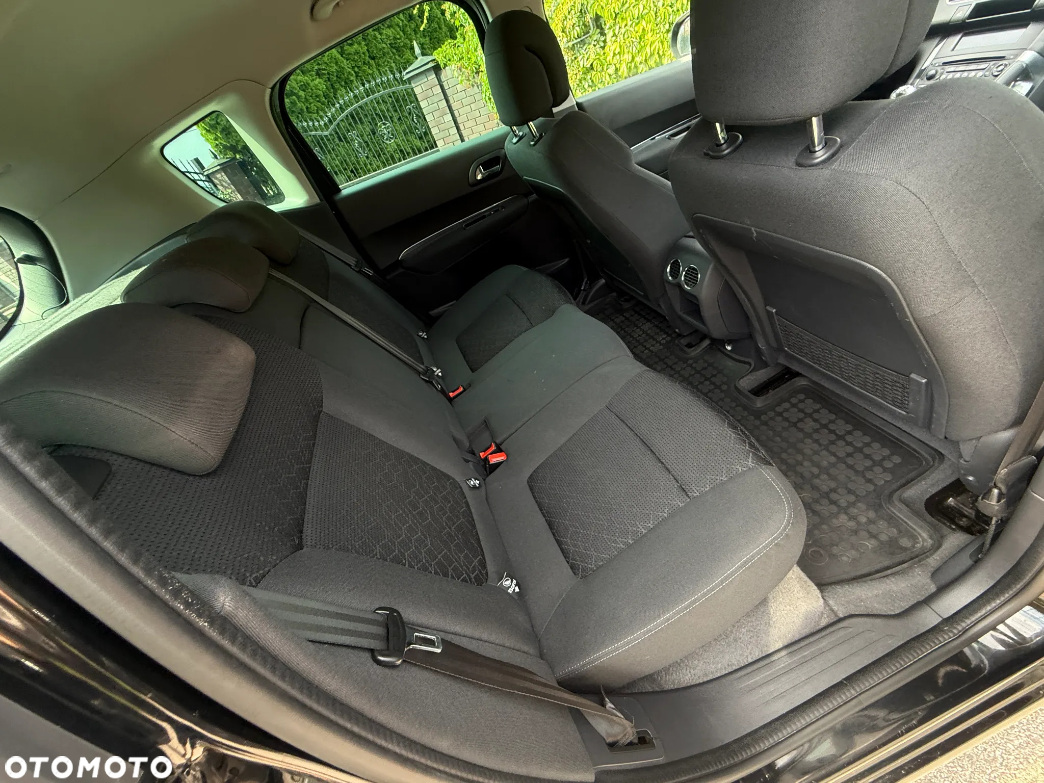 Peugeot 3008 2.0 HDi Active - 35