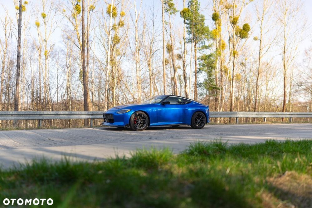 Nissan 400 Z - 23