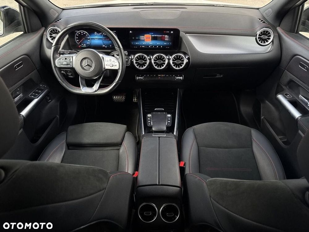 Mercedes-Benz EQA - 17