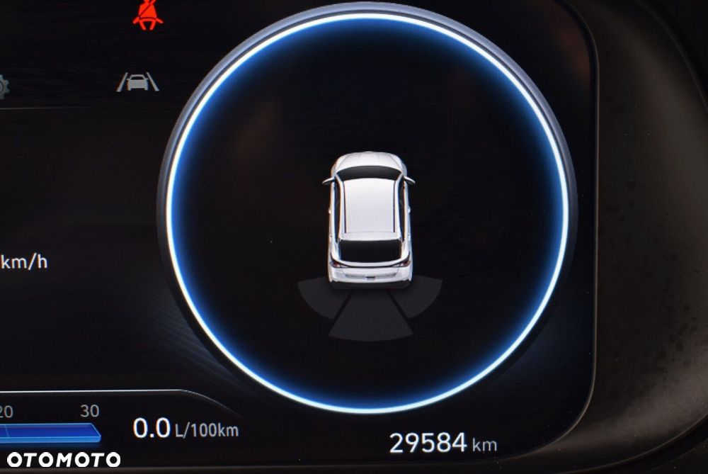 Hyundai i20 - 24