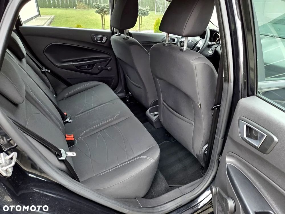 Ford Fiesta - 21