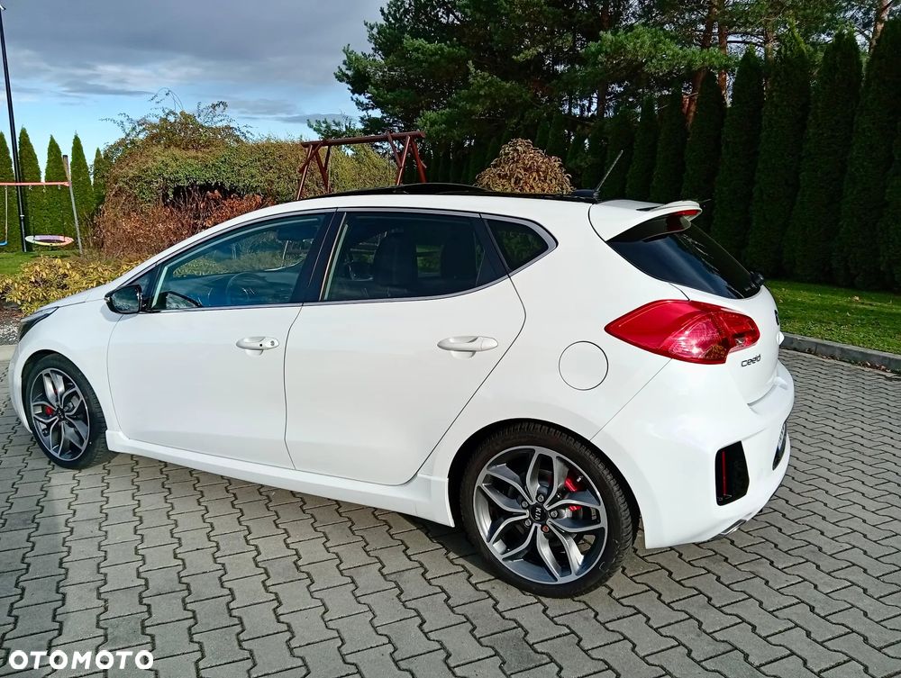 Kia Ceed Cee'd 1.6 T-GDI GT - 13
