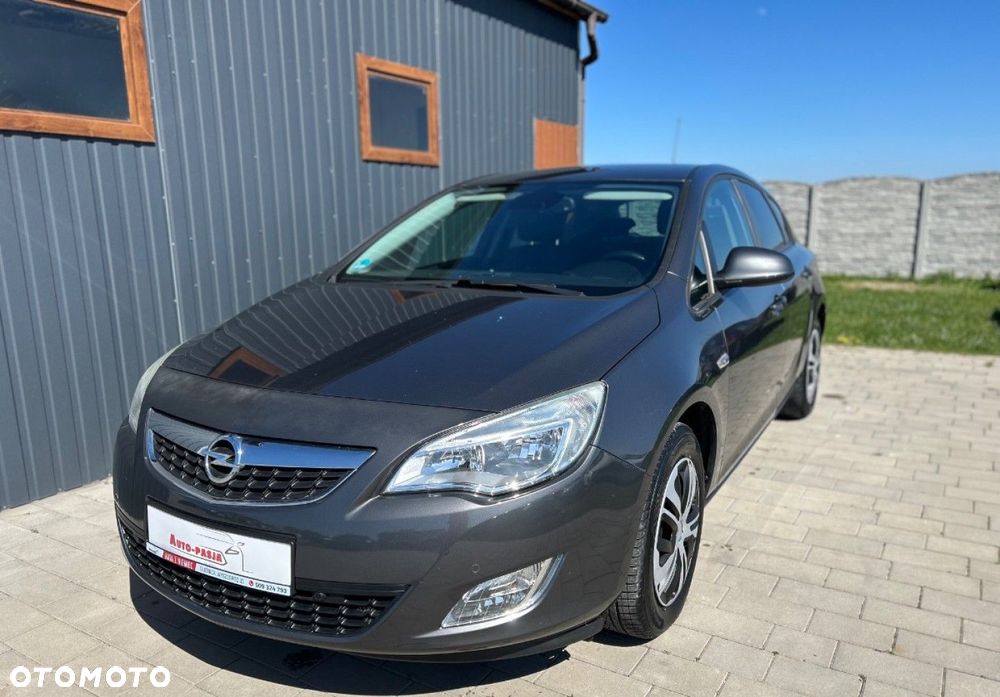 Opel Astra - 4