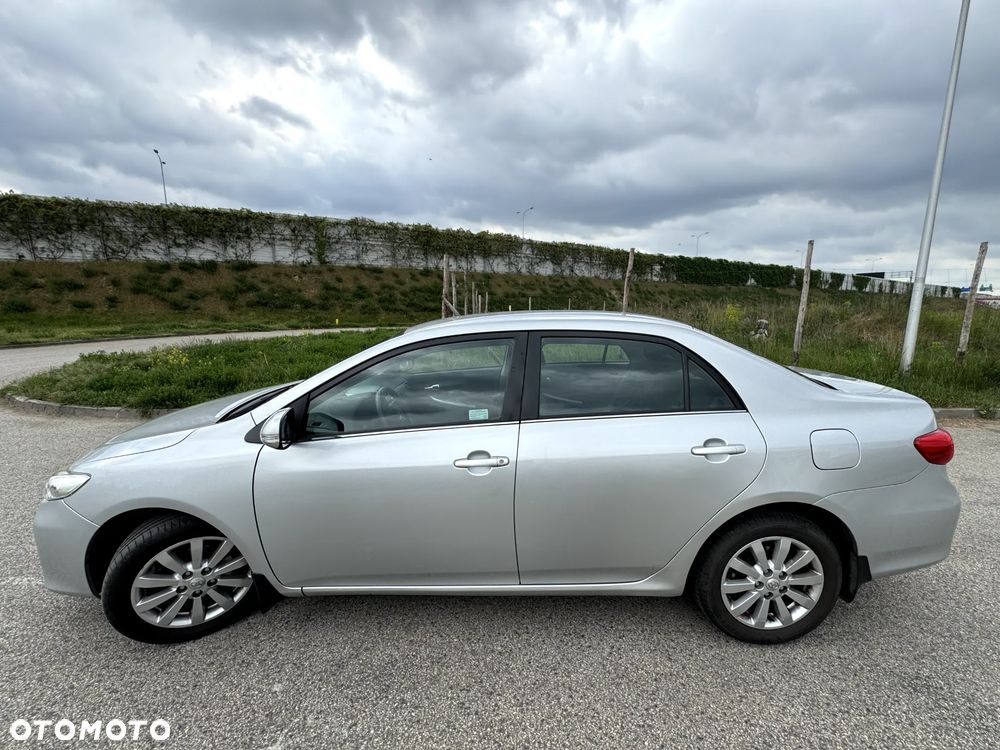 Toyota Corolla 1.6 Premium - 7