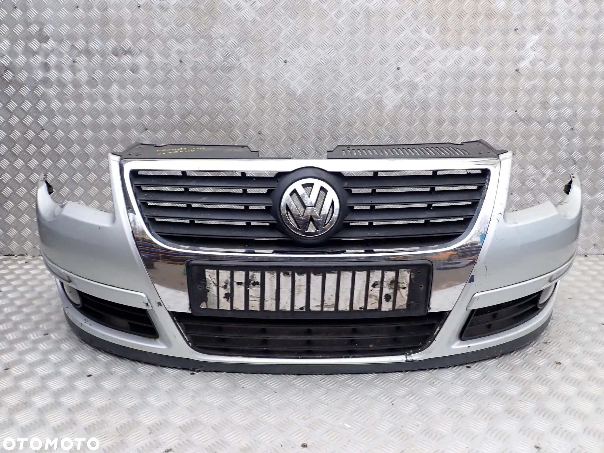 ZDERZAK PRZÓD VW PASSAT B6 LA7W RADOM - 1