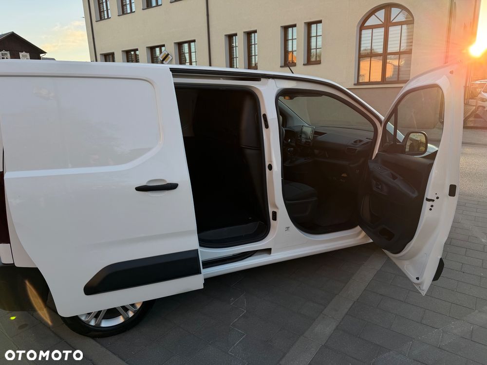 Toyota Proace City - 18