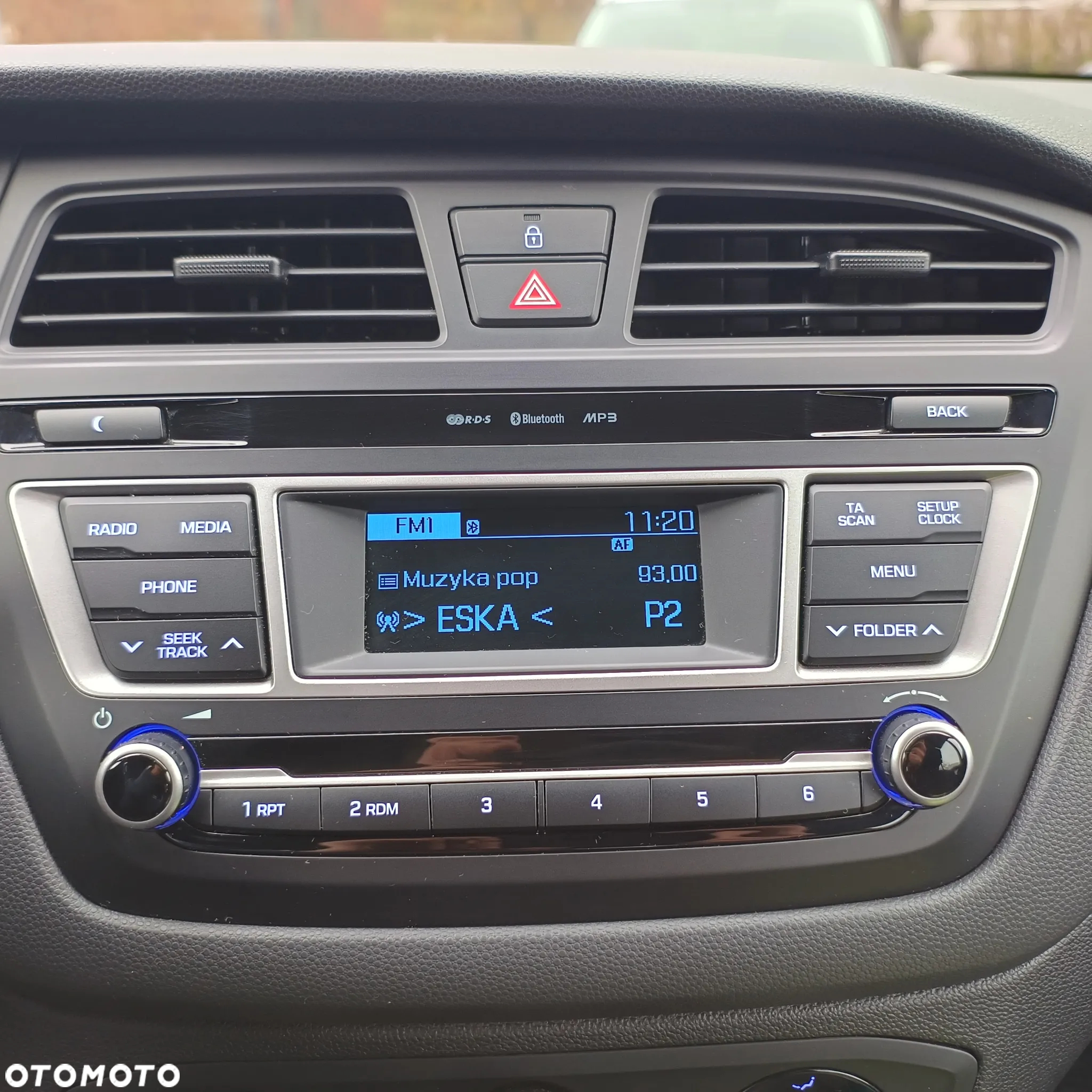 Hyundai i20 1.2 GO - 12