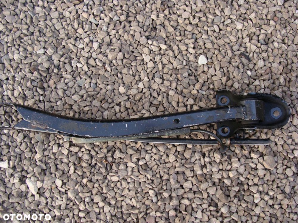 wahacz prawy tył subaru forester ii sg - 2
