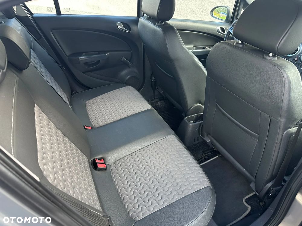 Opel Corsa - 28