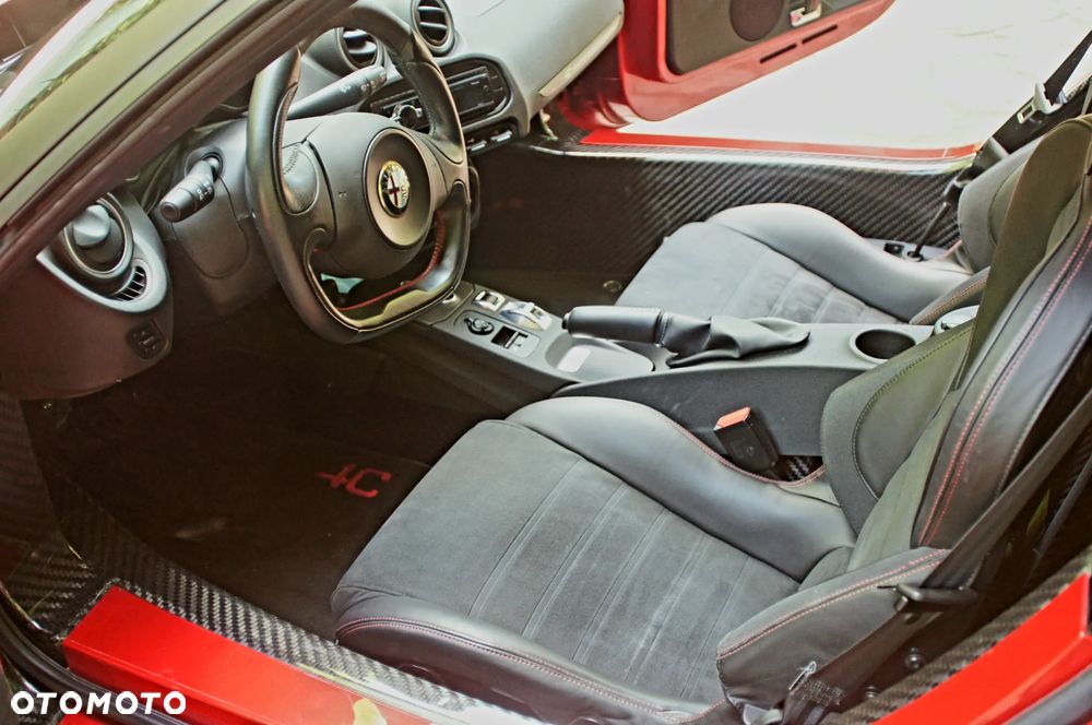 Alfa Romeo 4C 1750 TBi TCT - 29