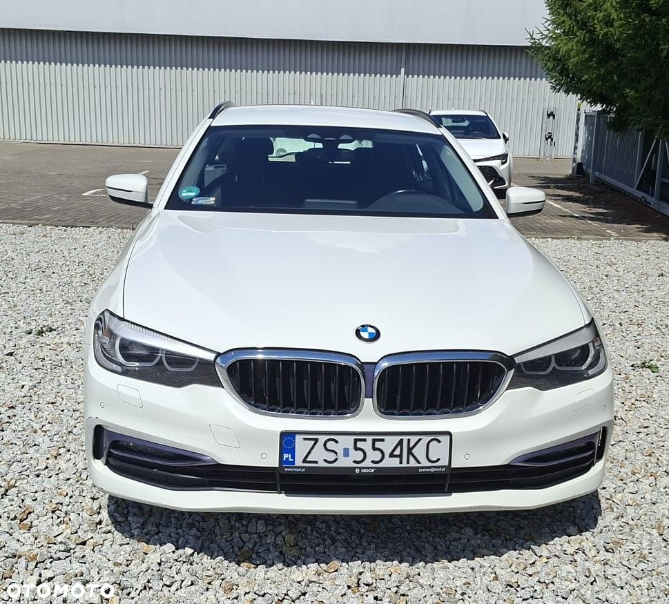 BMW Seria 5 518d - 4