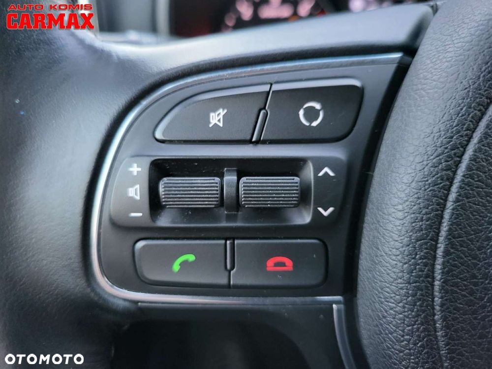 Kia Sportage - 13