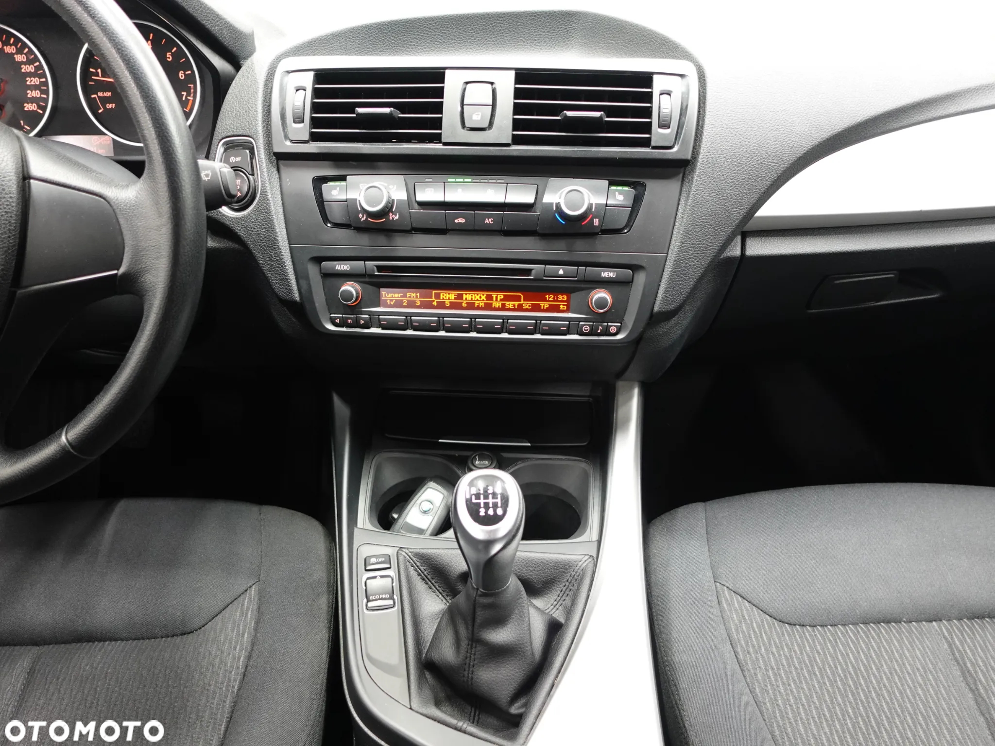 BMW Seria 1 114i - 34